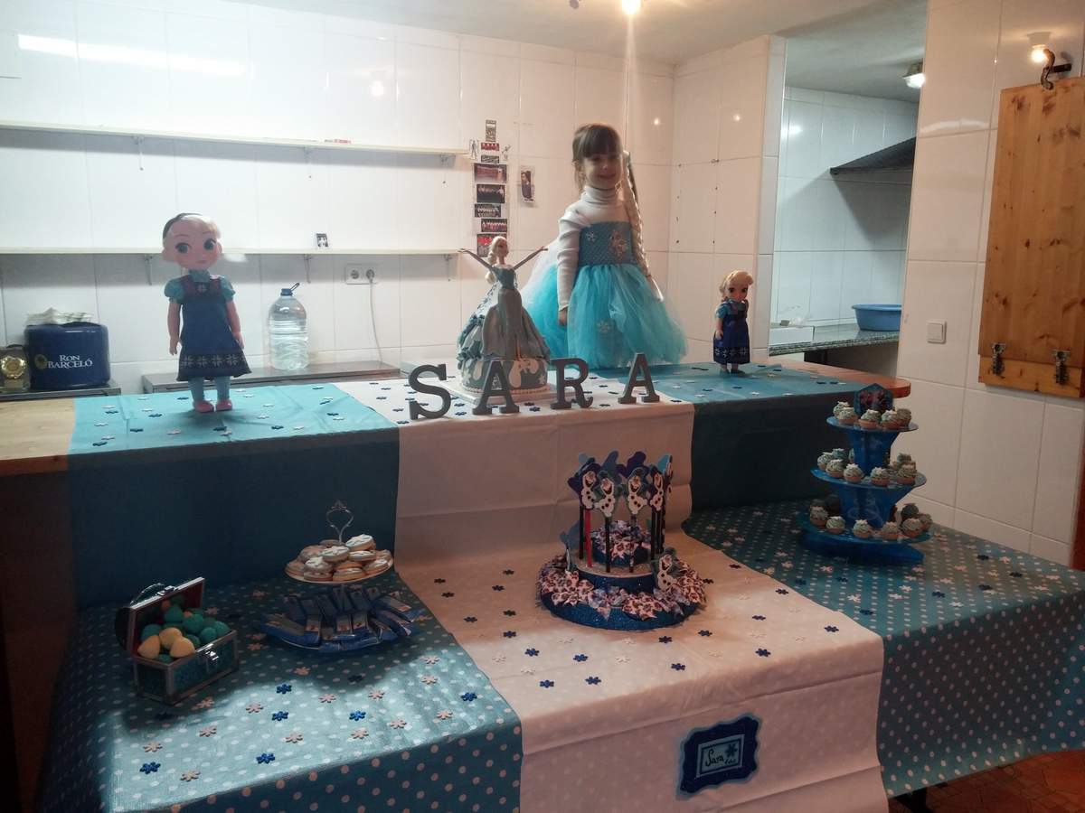 4º anniversary FROZEN - Frozen (Disney)