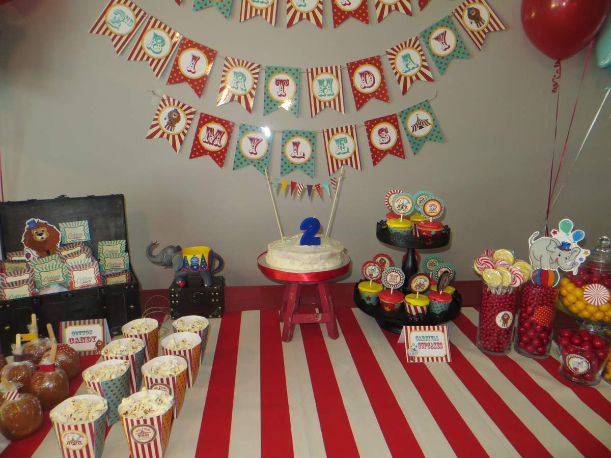 Myles's Circus - Circus/Carnival