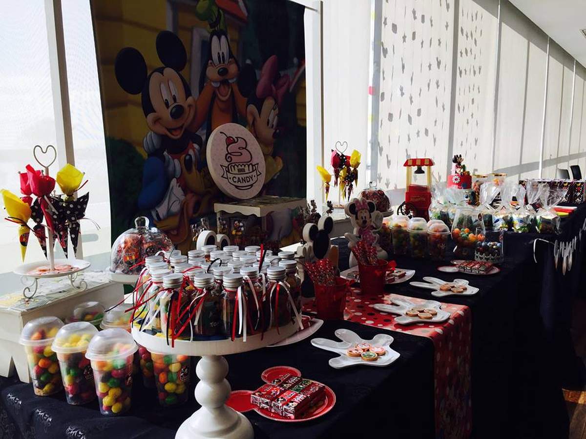 El primer año de Tomy - Mickey Mouse