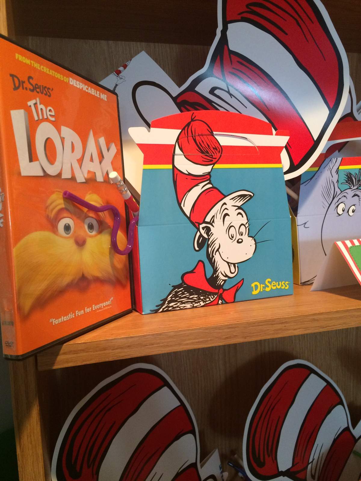 Dr Seuss Graduation/End of School Party Ideas | Photo 19 of 19 | Catch ...