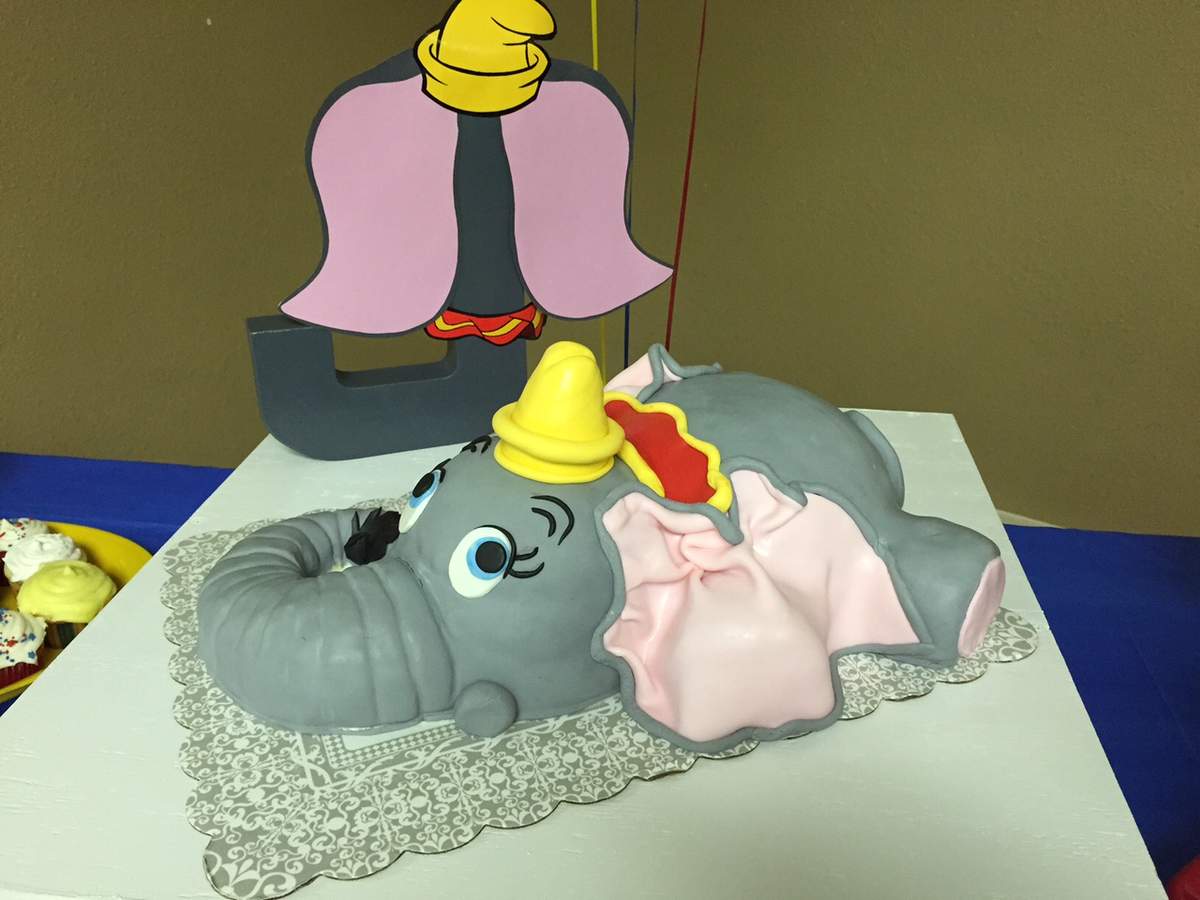 Taylor's baby shower! - Dumbo