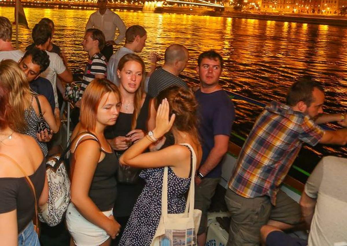 Cruising and Boozing in Dalmatia - Cruise party