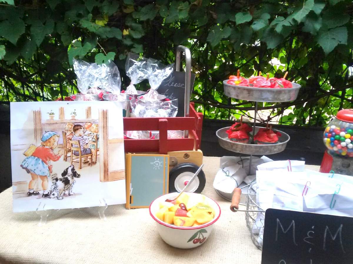 Vintage Back to School party - vintage Dick and Jane