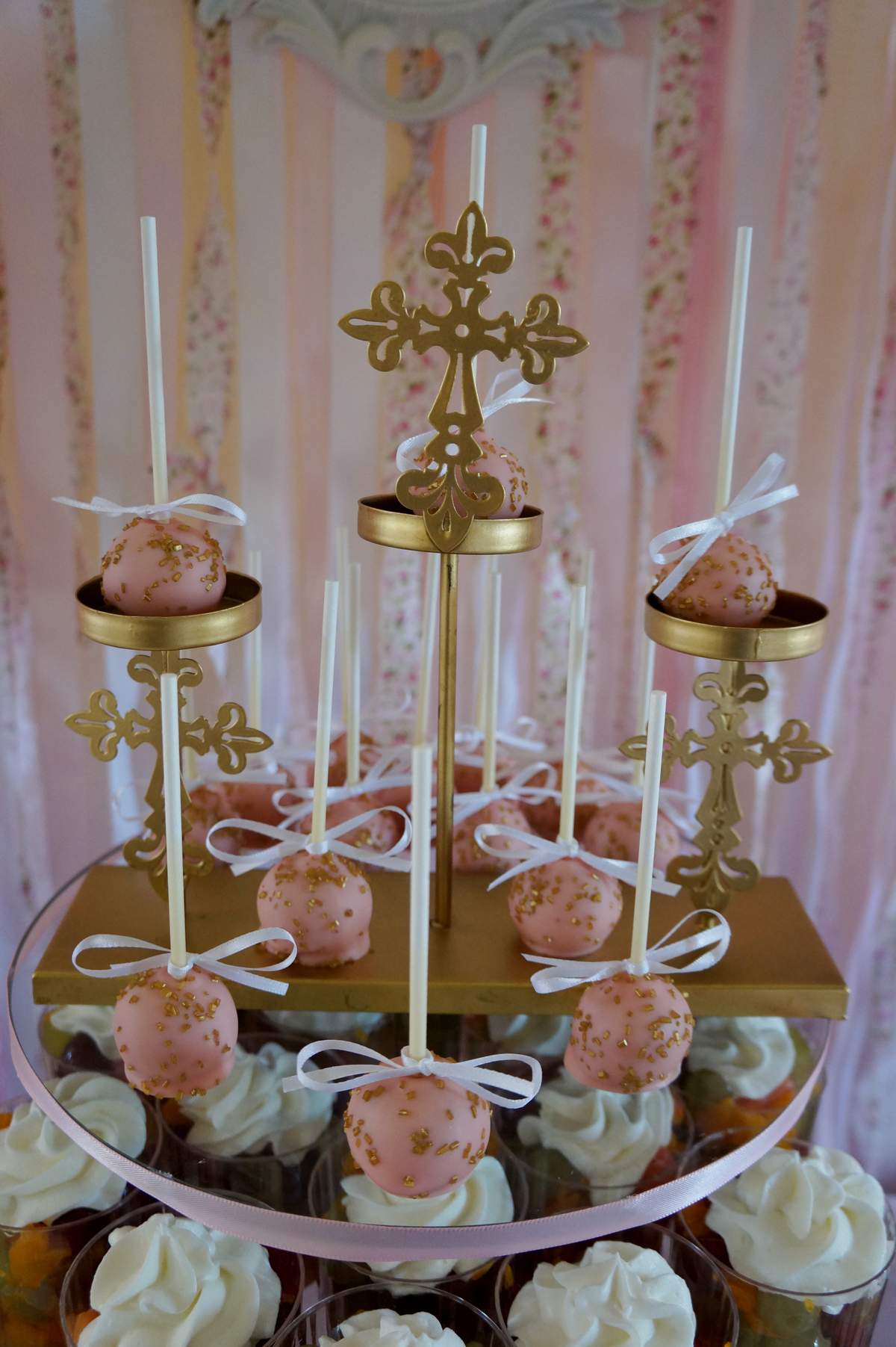 Gia's Dedication - Shabby chic, Gold, Crosses