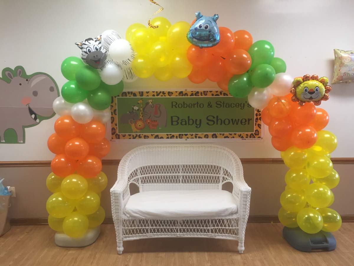 Roberto & Stacey shower - Jungle