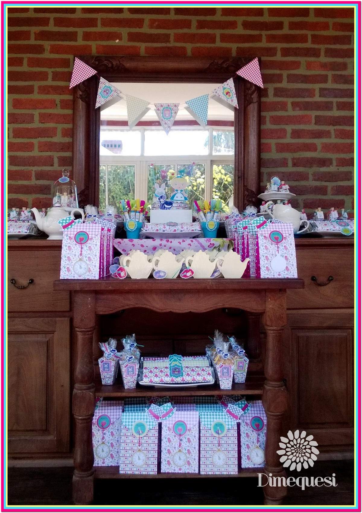 Baby Alice in wonderland - Alice in Wonderland