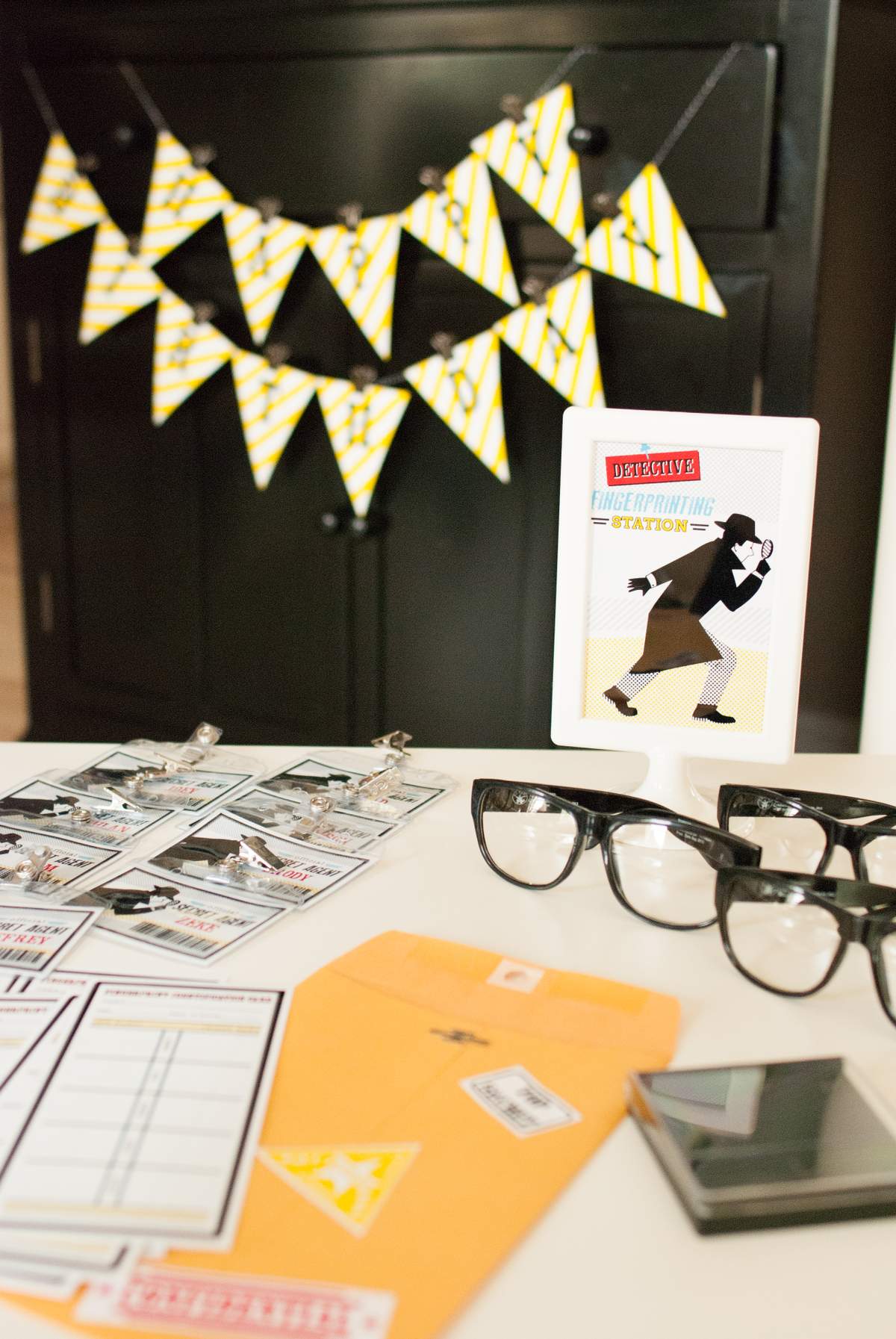 Detective Birthday Party Ideas Photo 1 of 156 Catch My Party