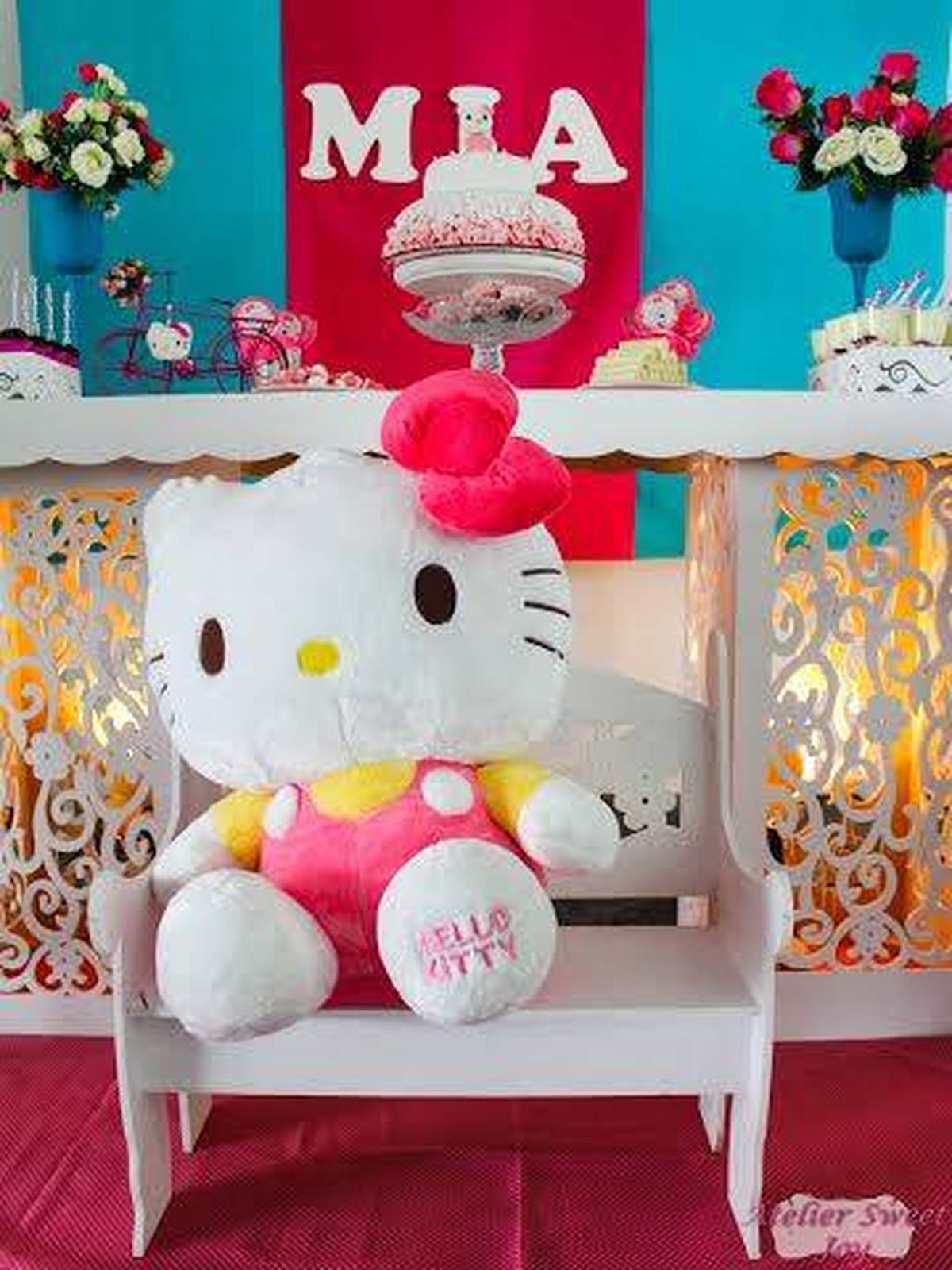 HELLO KITTY para Mia - Hello Kitty