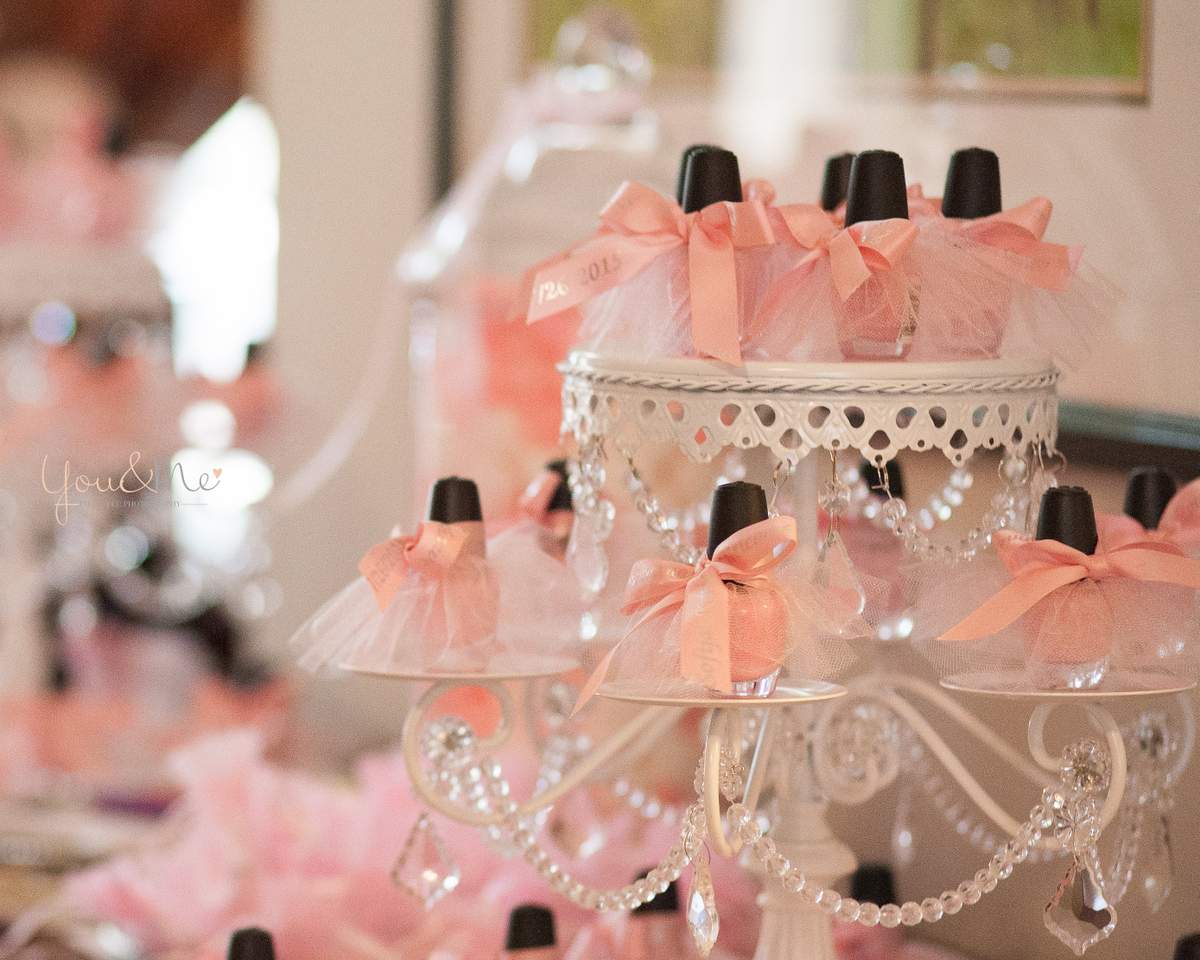 Katie's Shabby Shower - Shabby Chic
