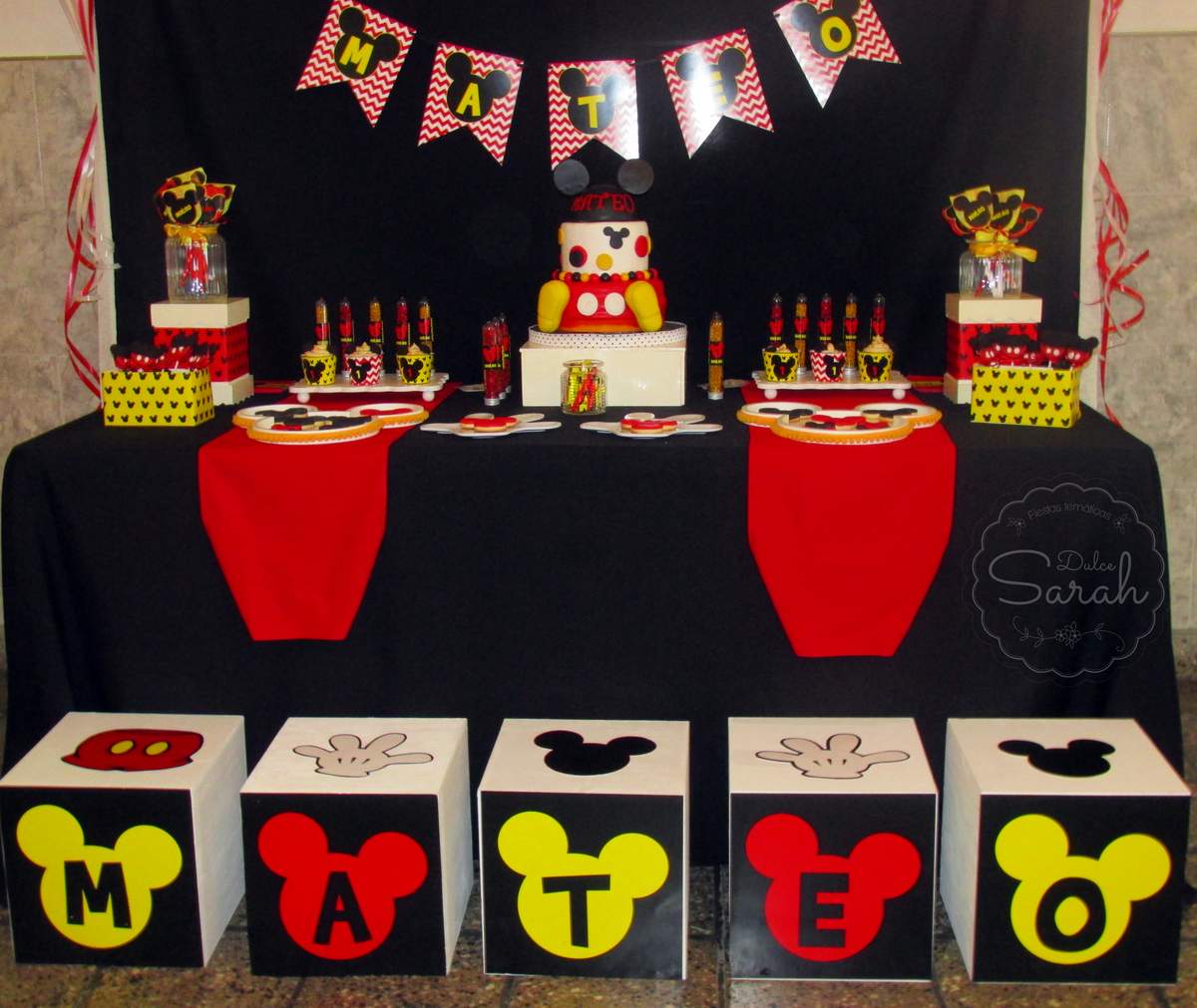 Mateo cumple 1 año - Mickey Moue