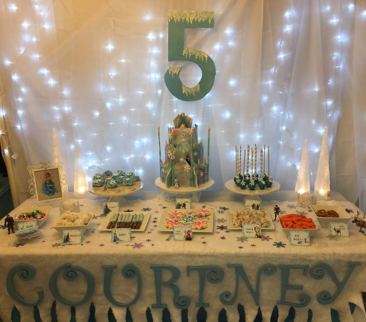 Courtney's Frozen Party - Frozen (Disney)