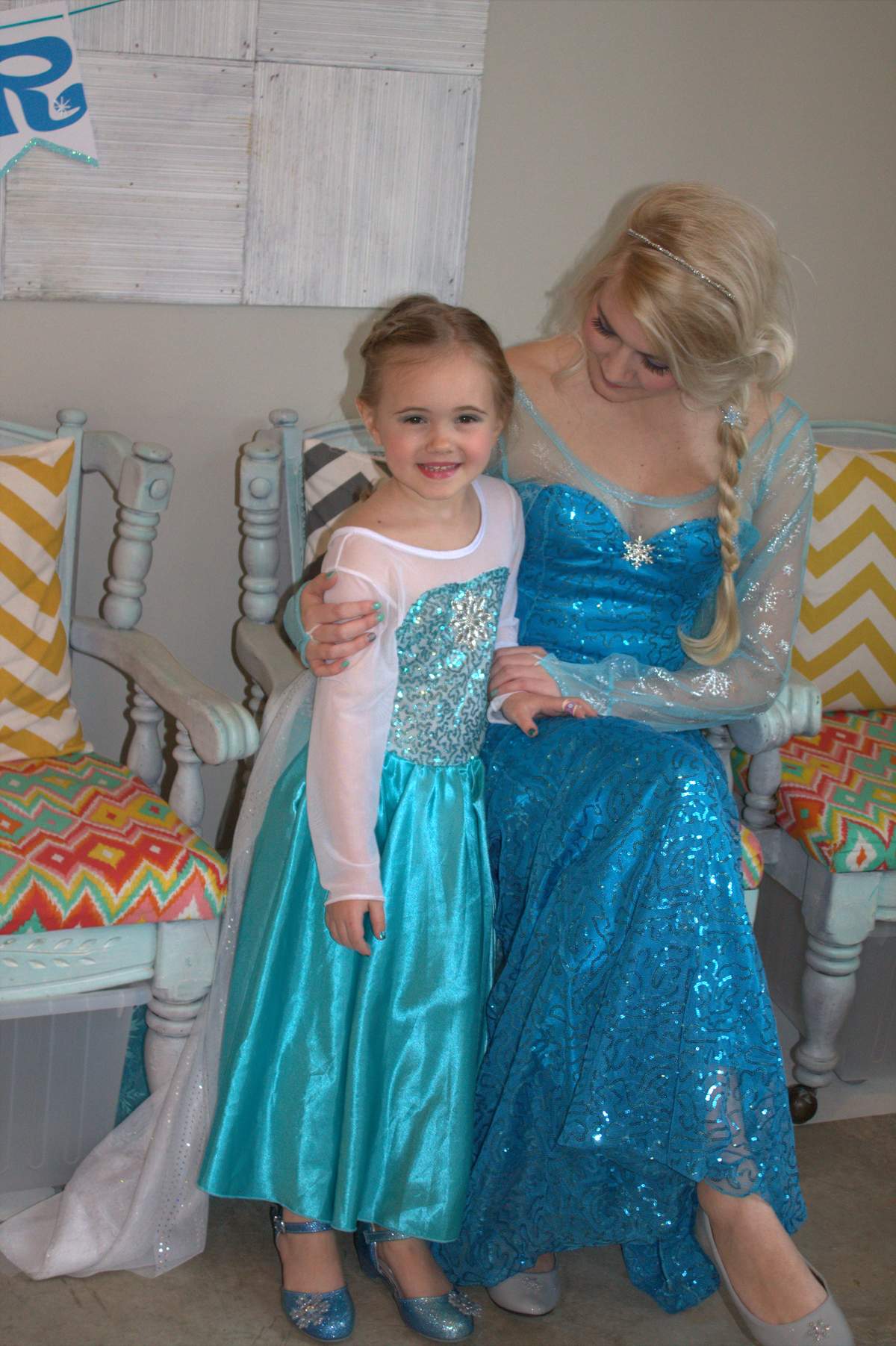 Piper's Frozen Spa Party - Frozen