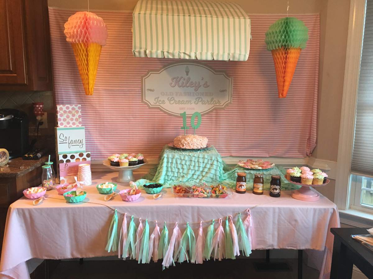 Kiley's Old Fashioned Ice Cream Parlor - Ice Cream