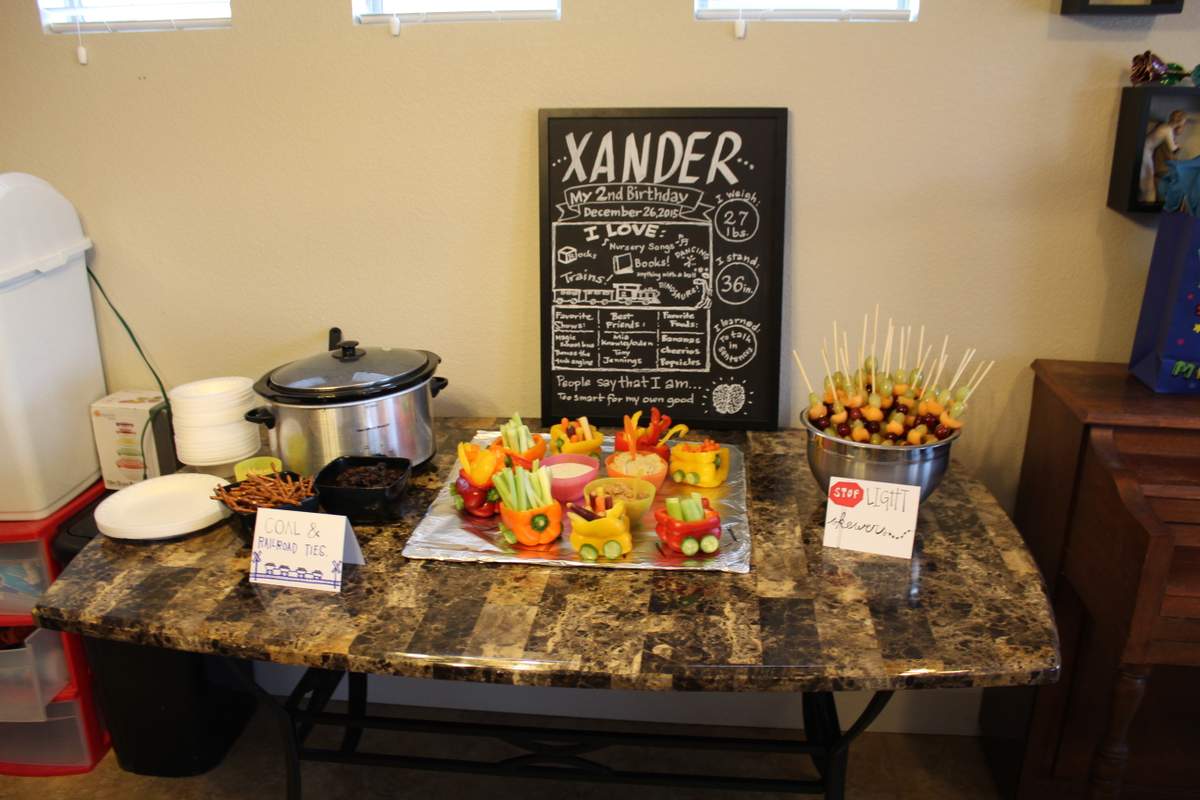 Xander's "Two Two" Train Party - Trains