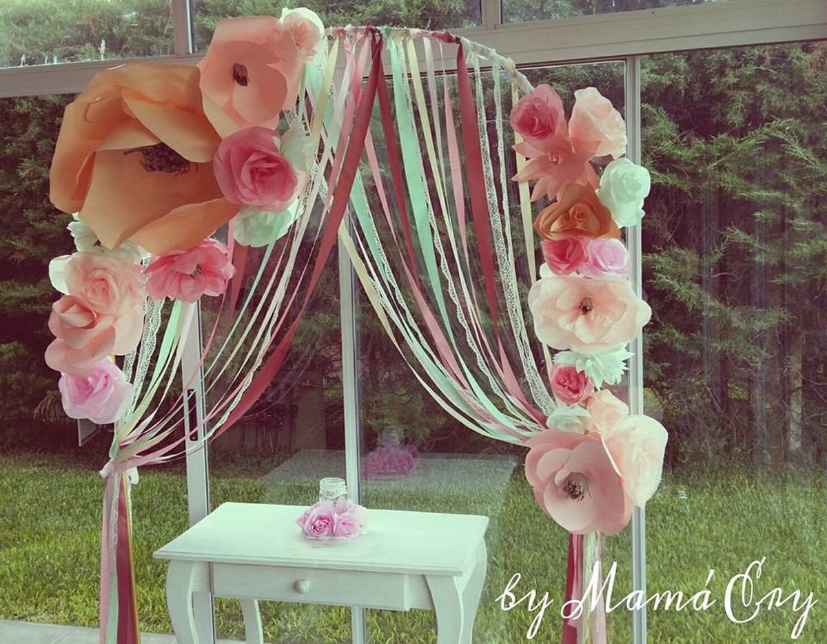 HIPPIE CHIC FLOWERS ARCH - HIPPIE CHIC FLOWERS ARCH