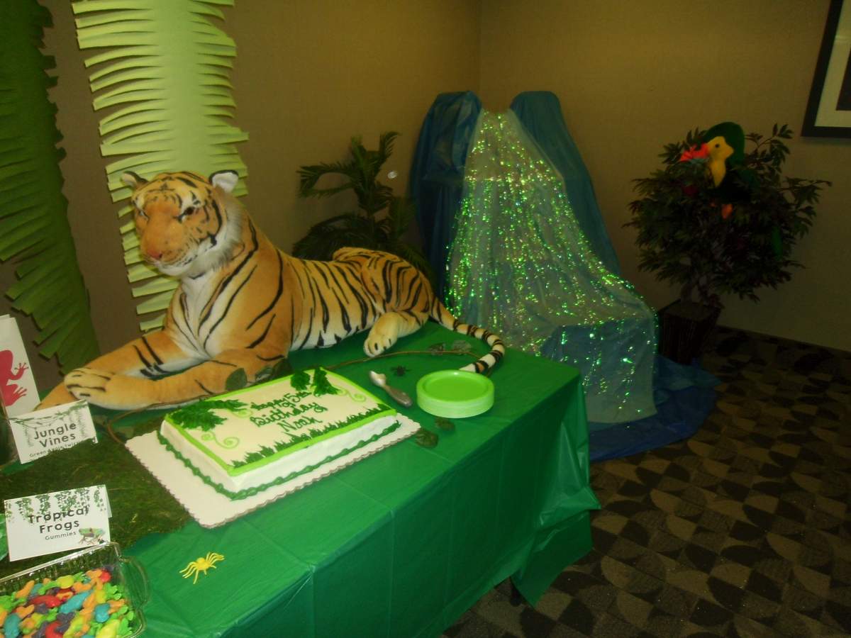 Rainforest / Jungle Birthday Party Ideas Photo 1 of 40 Catch My Party