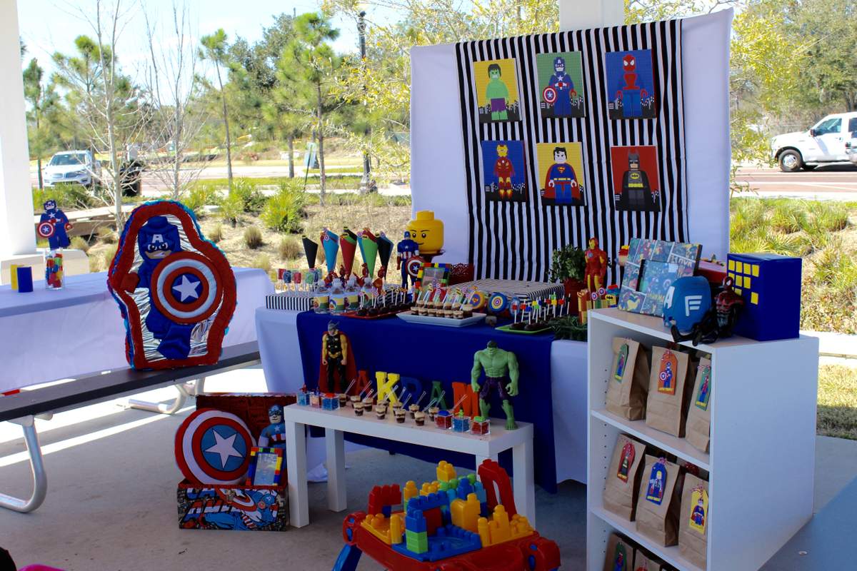 Akram's 3rd birthday - Lego Super Heroe