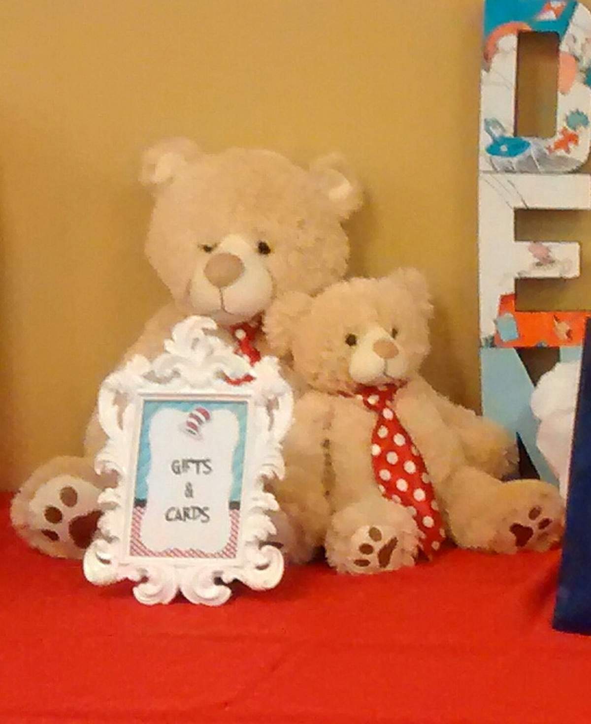 Dr. Seuss Baby Shower - Dr. Seusd
