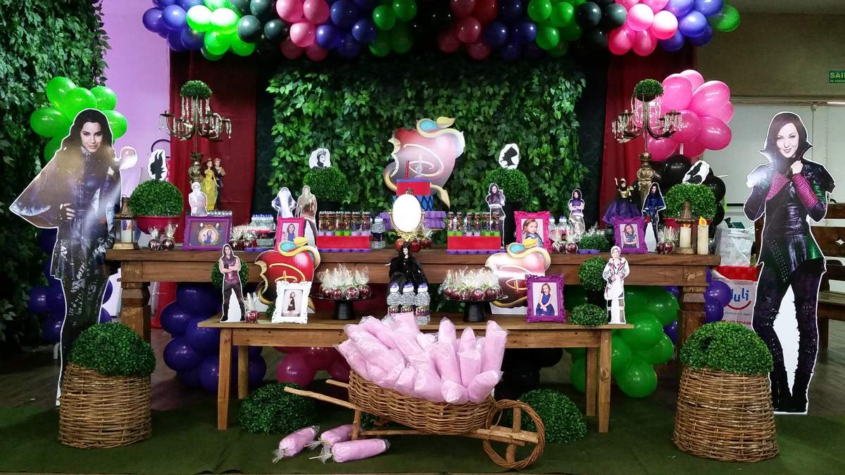 Raísa 7 anos Descendants Party - Descendants 