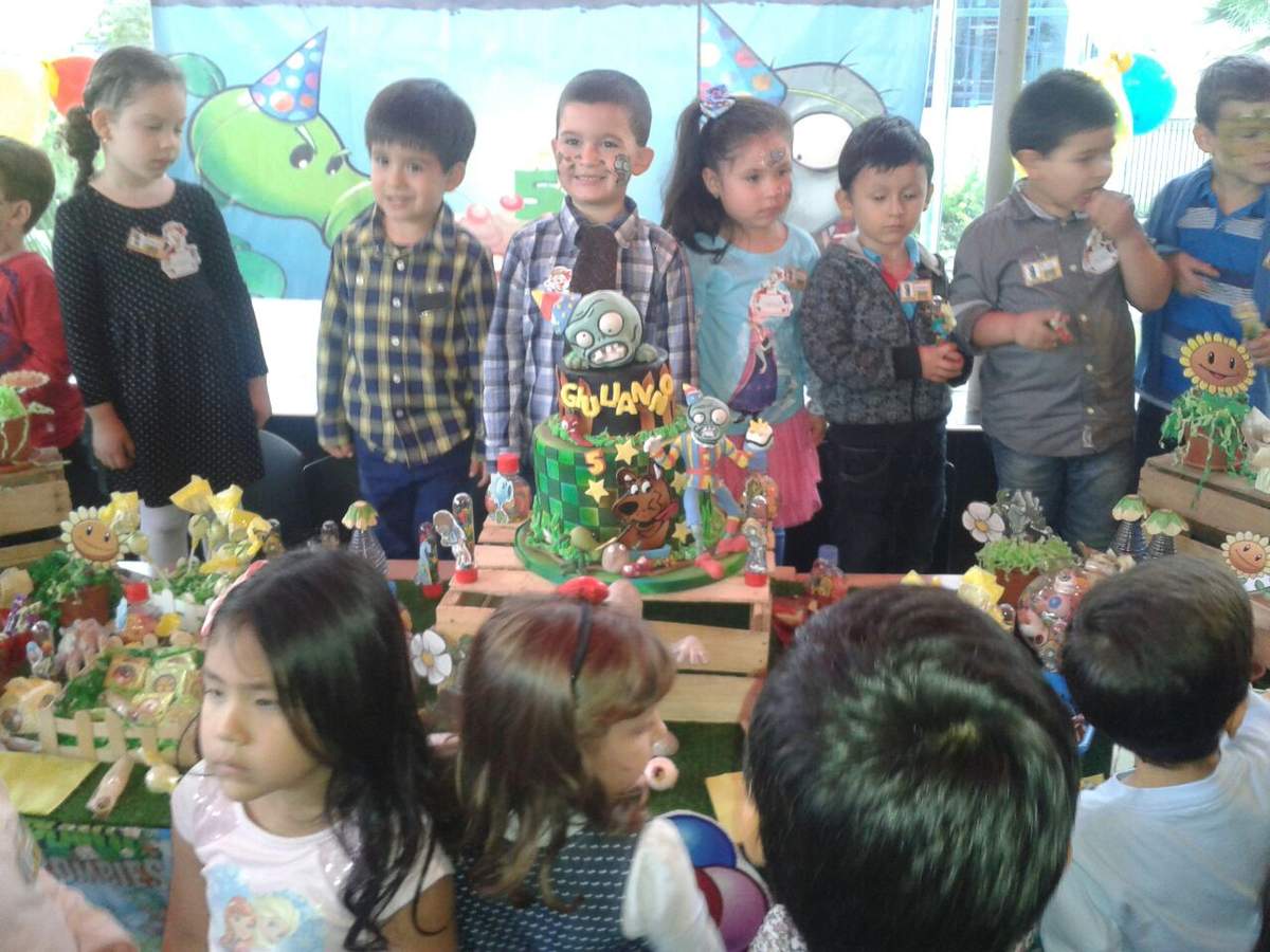 Plants vs. zombies 2 Plants vs Zombies Birthday Party Ideas | Photo 69 of 105 | Catch My Party