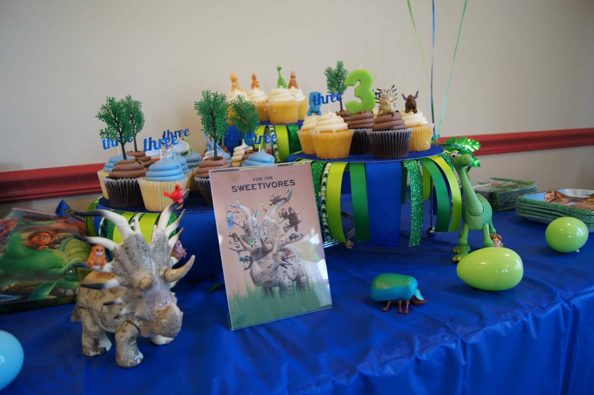 Landon's Third Birthday - The Good Dinosaur