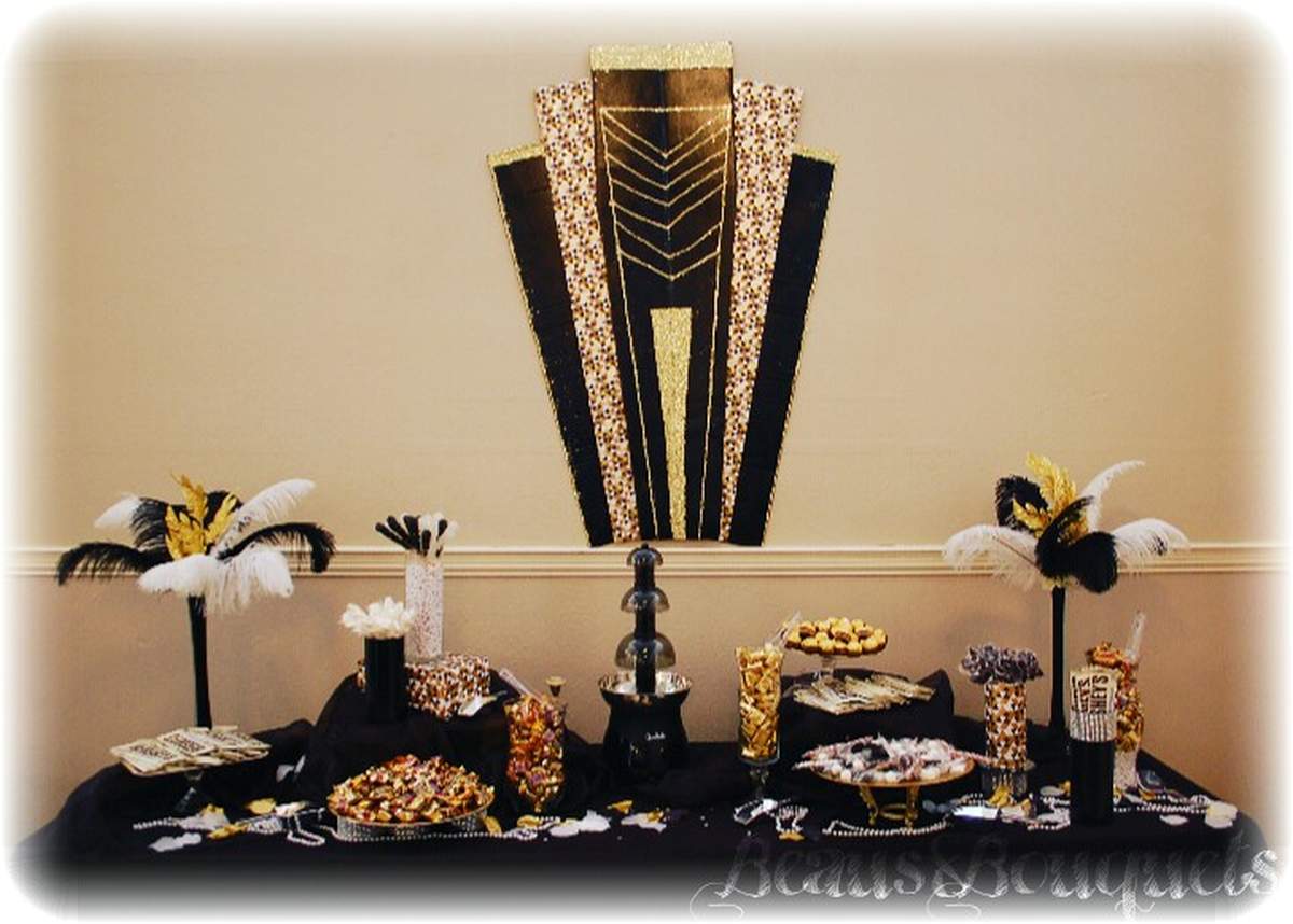 Gold and Black Great Gatsby Wedding - Great Gatsby