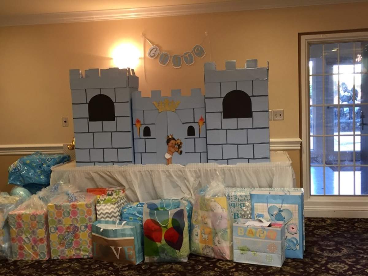 Prince Seth Baby Shower - Royal teddy shower