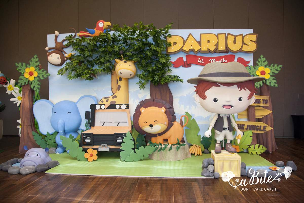 Darius's Wild Wild Baby Shower - Safari