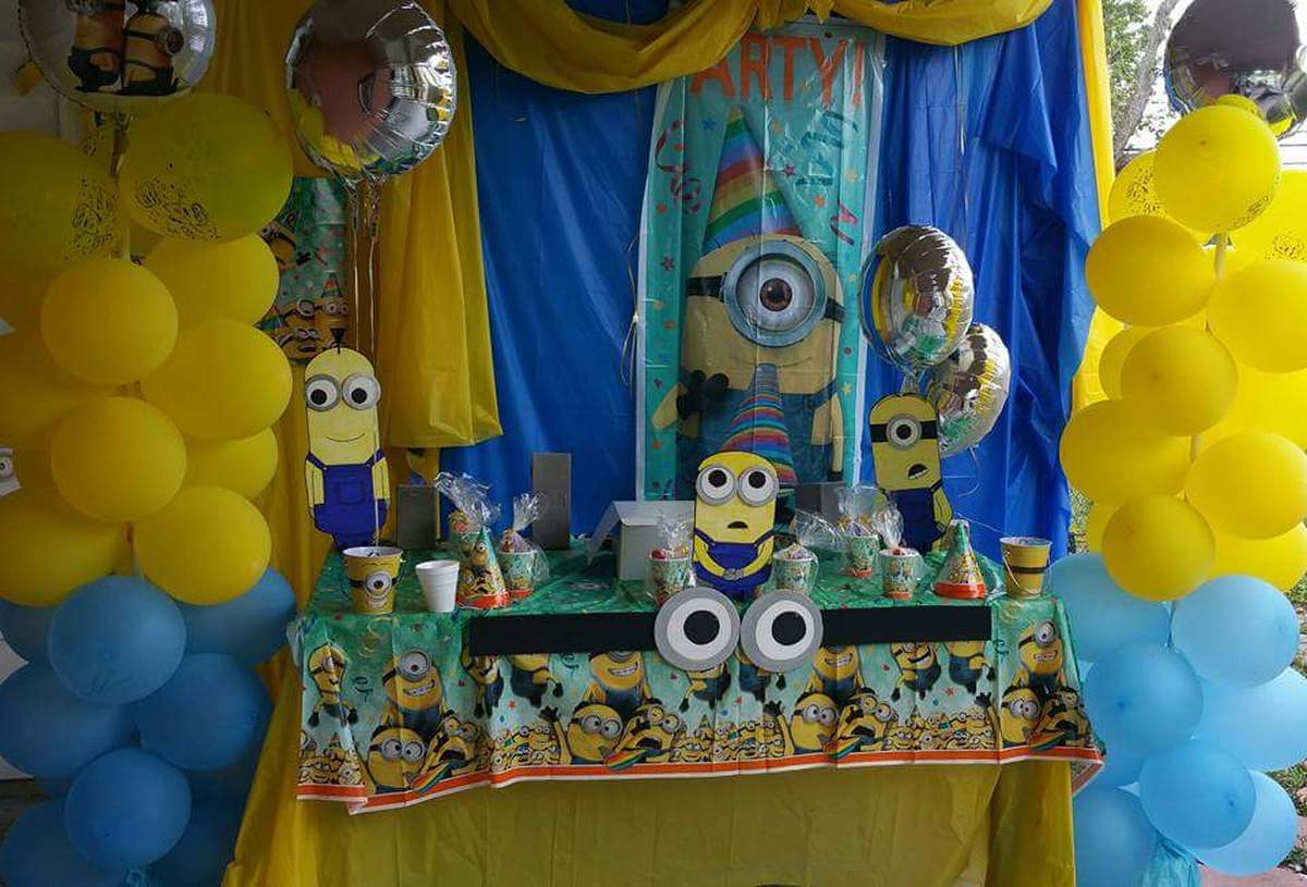Minions Jeyrriel 1st Birthday (by.friend) - Minions