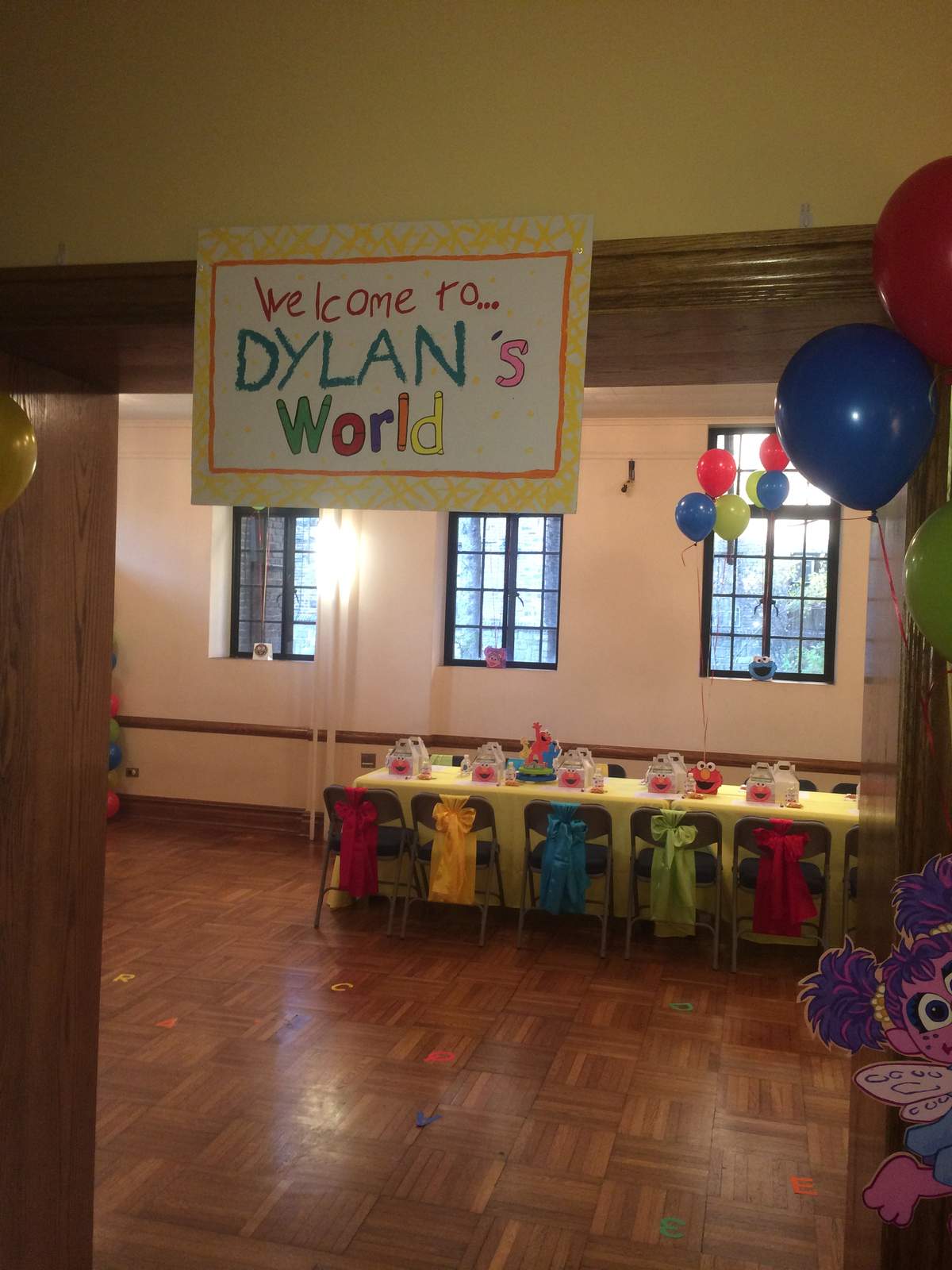 Welcome to Dylan's World - Sesame Street