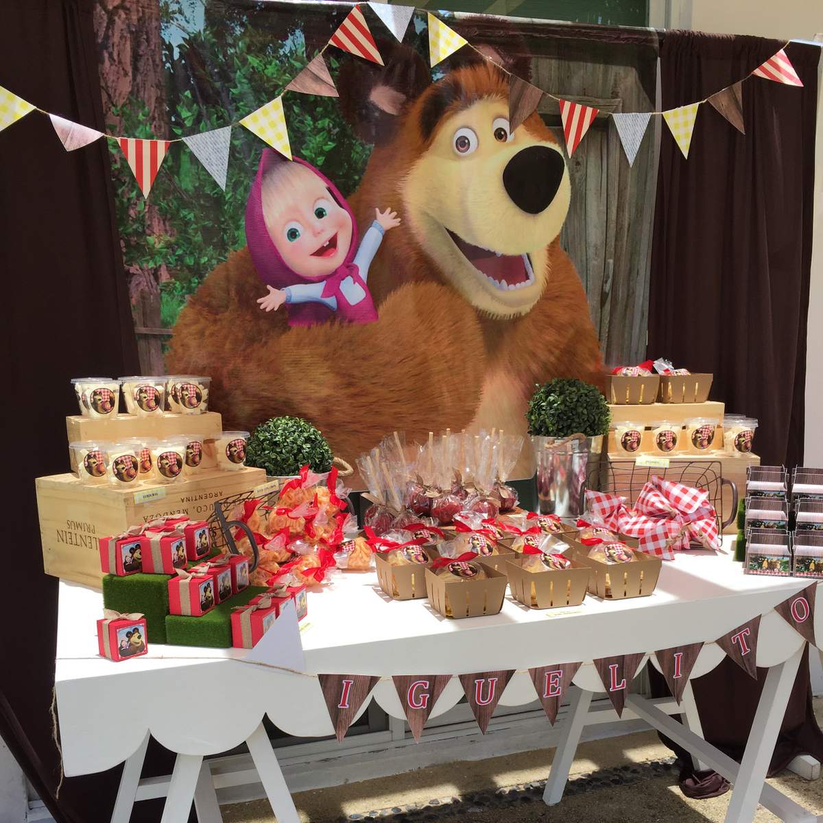 Masha The Bear Birthday Party Ideas Photo 3 Of 11 Catch My Party Masha The Bear Birthday Party Ideas Photo 3 Of 11 Catch My Party