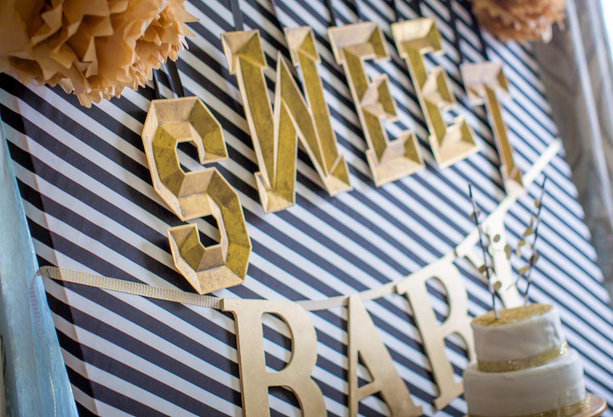 A Modern Baby Shower - Black and Gold