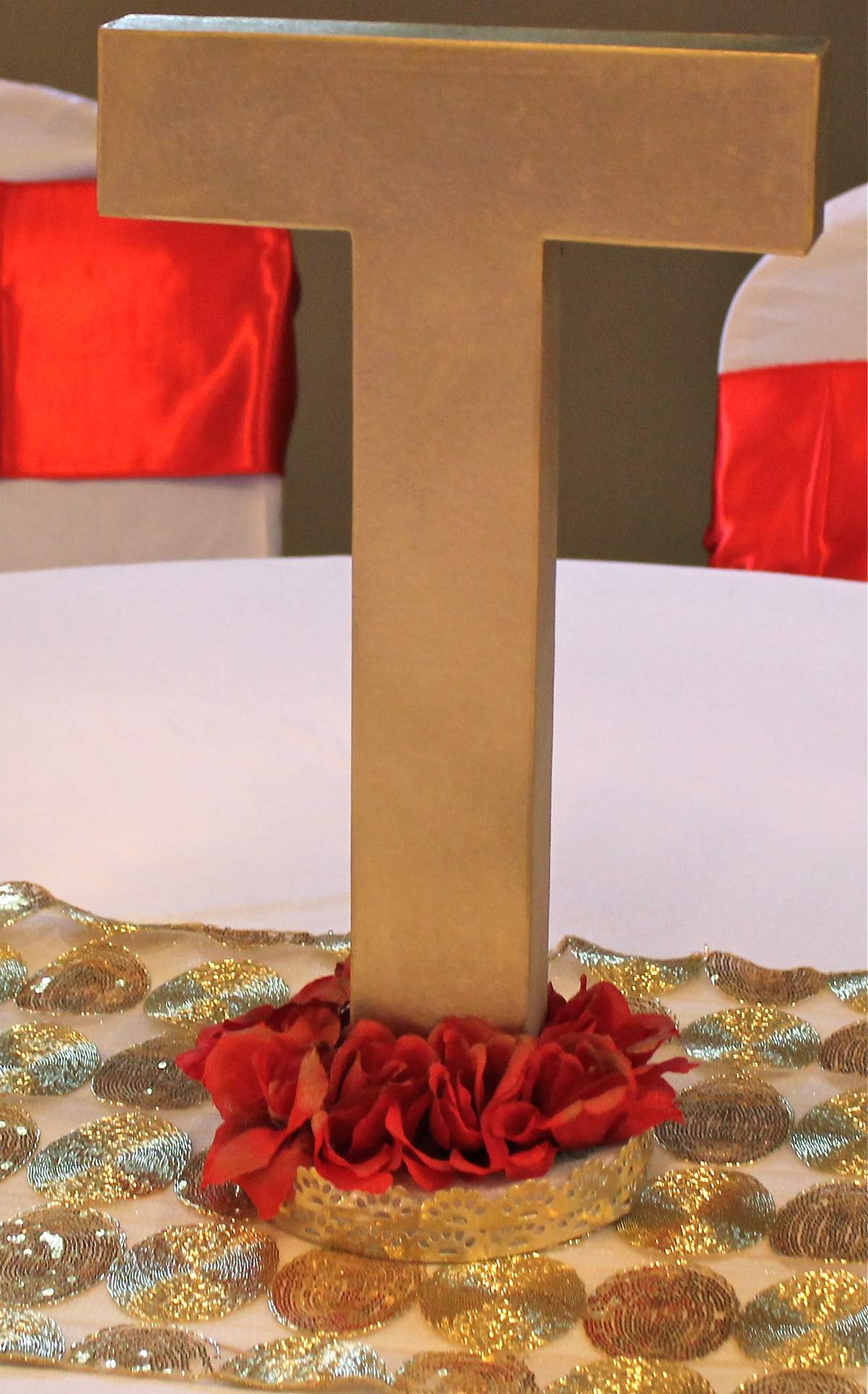 Royal King Baby Shower - red gold decor 