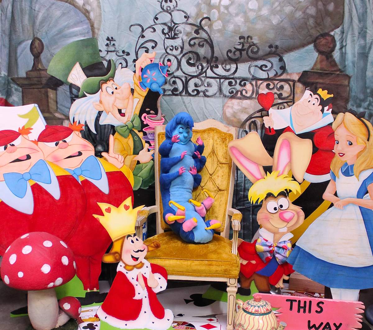 Gabriels Sweet 15th - Alice in Wonderland