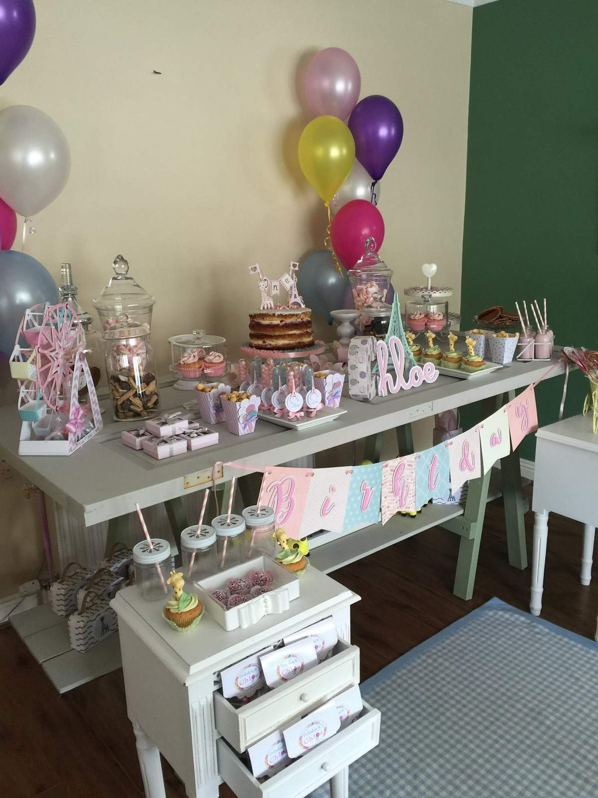 Birthday Party - Sophie La Girafe