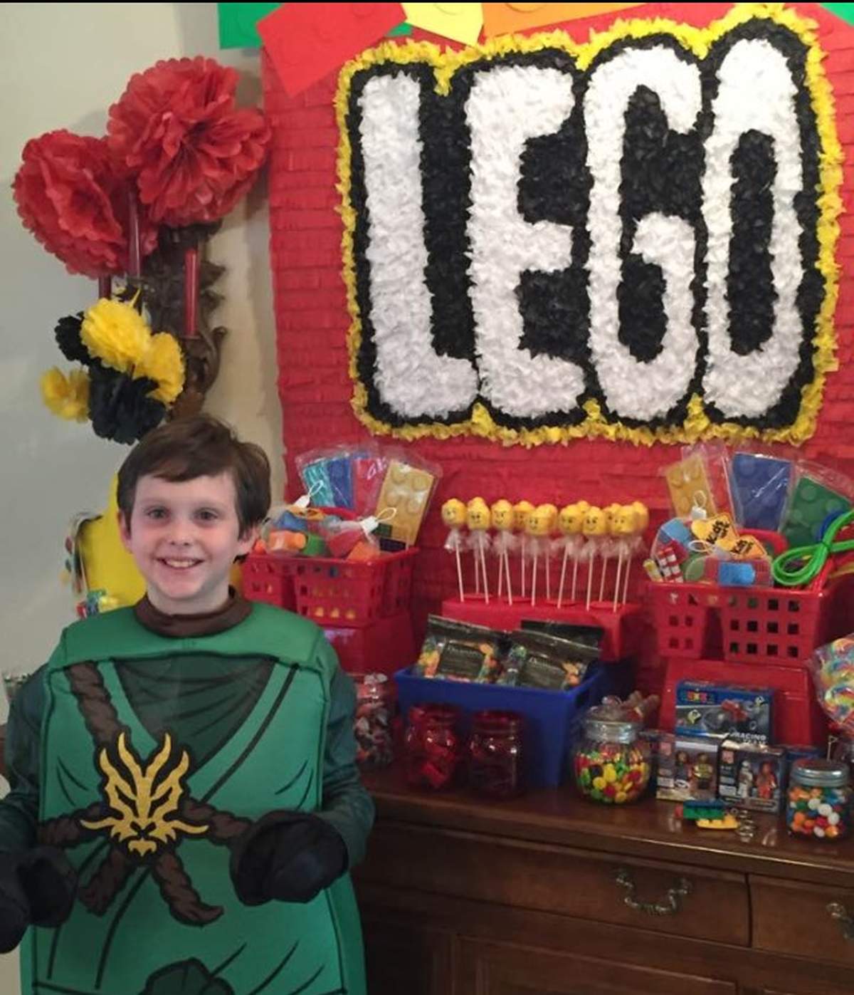 Everything is awesome!!   - Lego Party