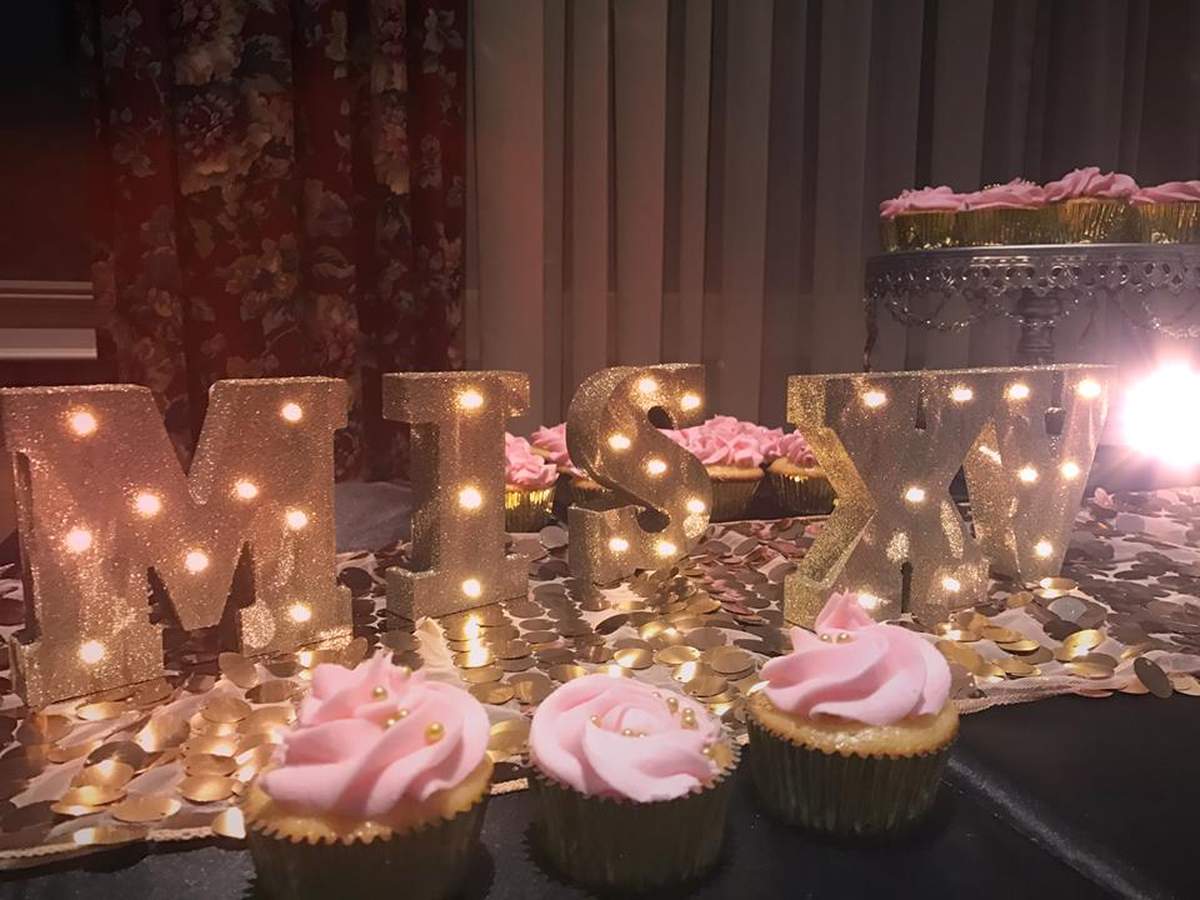 Natalia's Glitz and Glam XV - Glitz and Glam