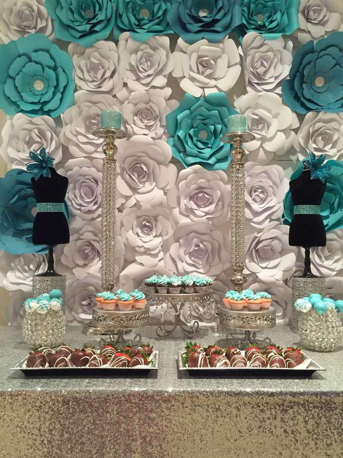 Cutesy Quince - Turquoise