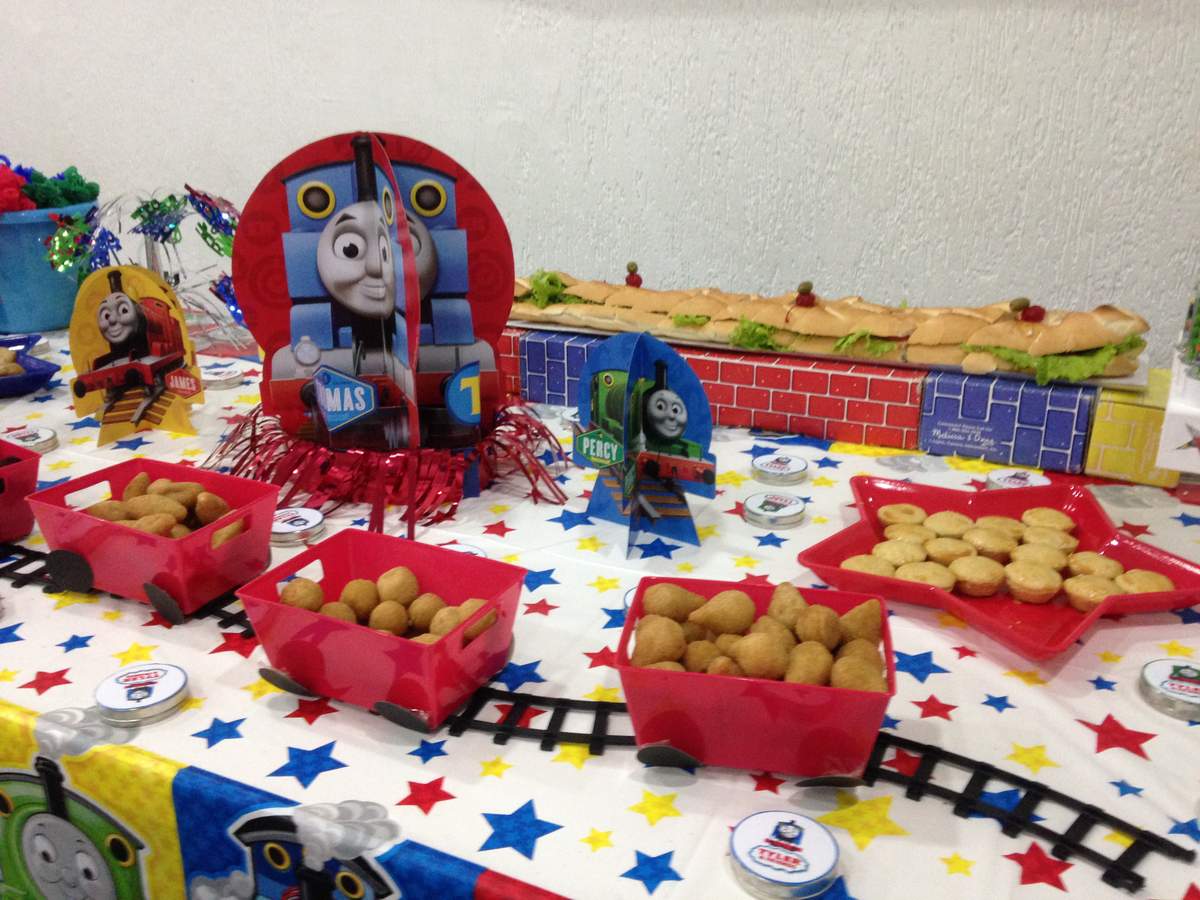Tyler's 4th birthday  - Thomas the Train