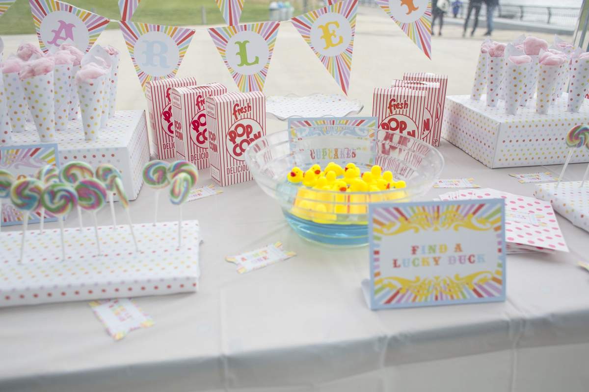 Harley's Retro Carnival Birthday Party - Modern retro carnival 
