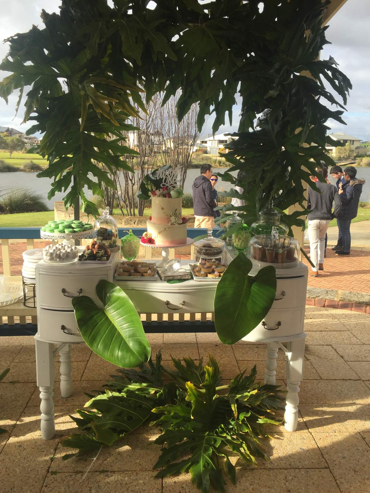 Tropical party with A twist of glam  - Lush Tropical 