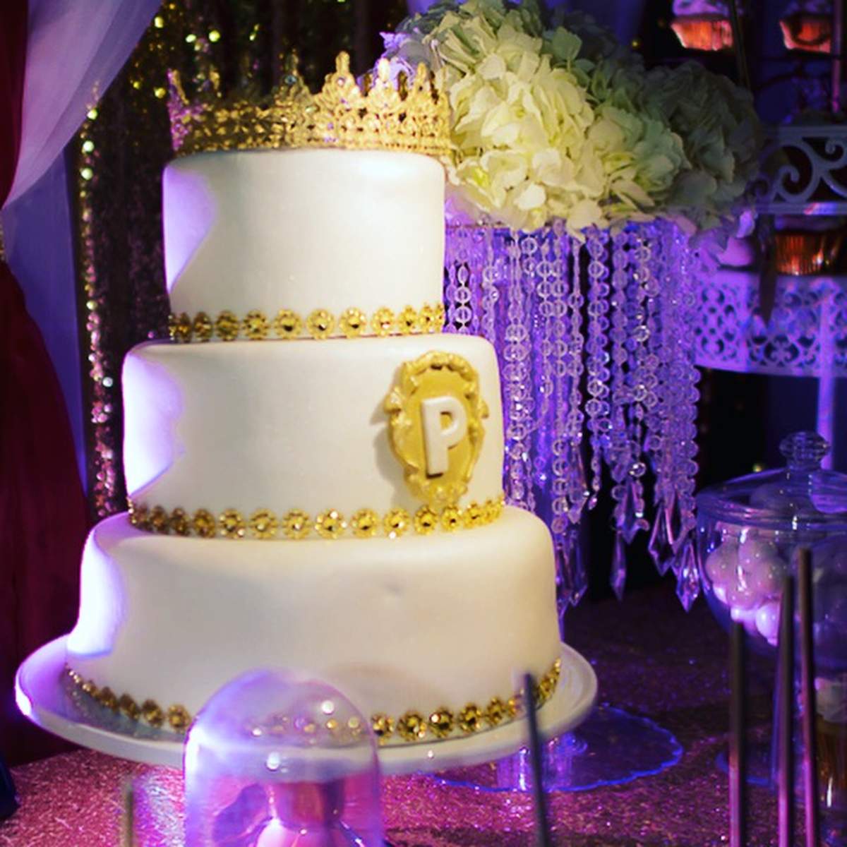 Emily & Patrick's Baby Shower - White & Gold with a hint on Red