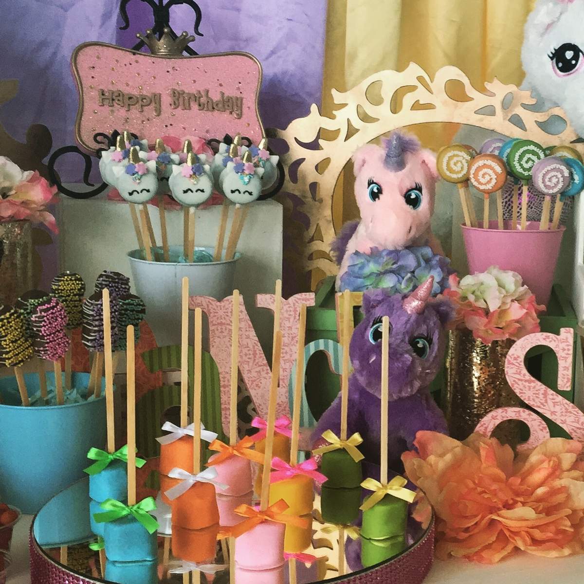 Living the magic of unicorns world! - Unicorns