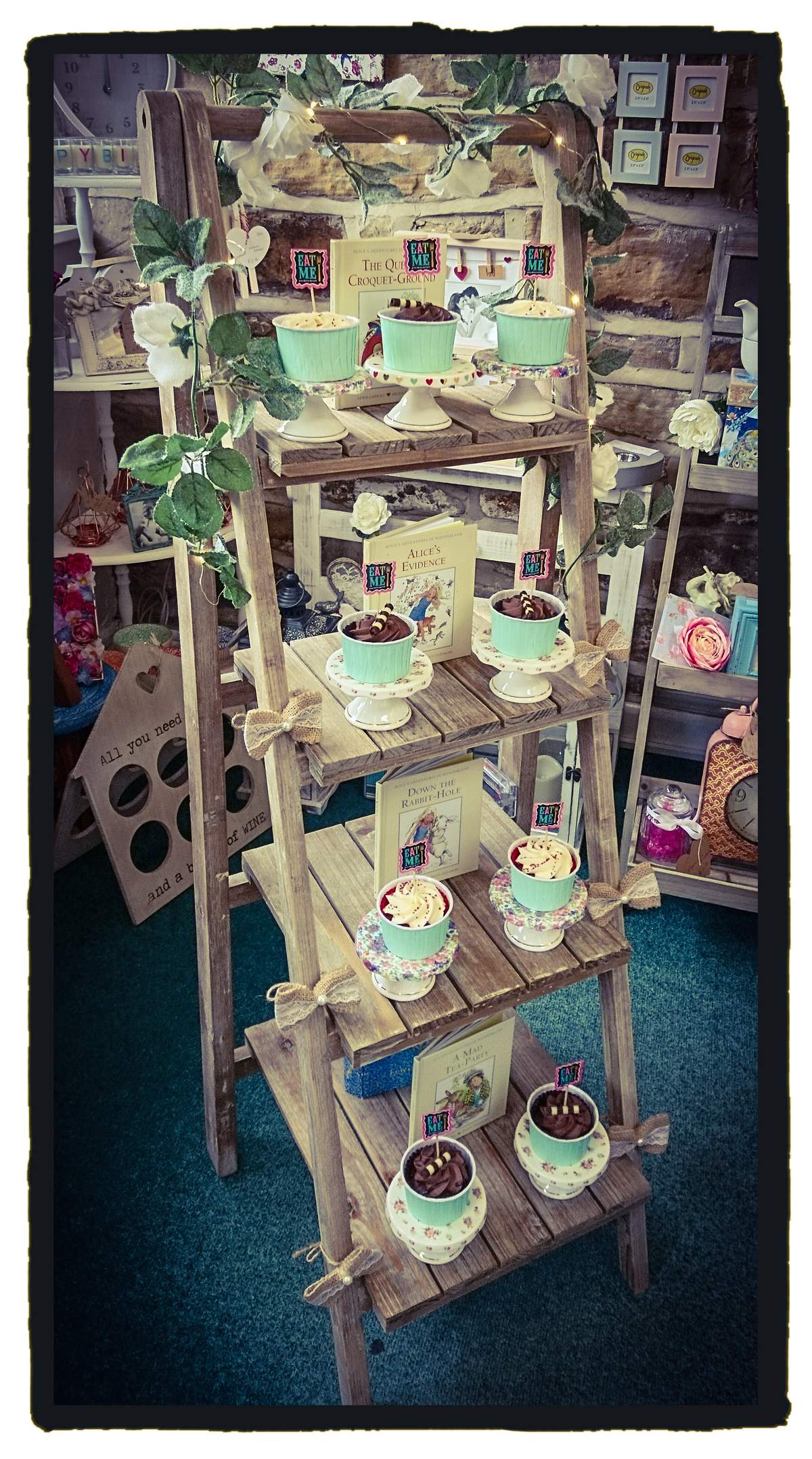Lily's Alice in Wonderland 10th Birthday Party - Vintage / Alice in Wonderland