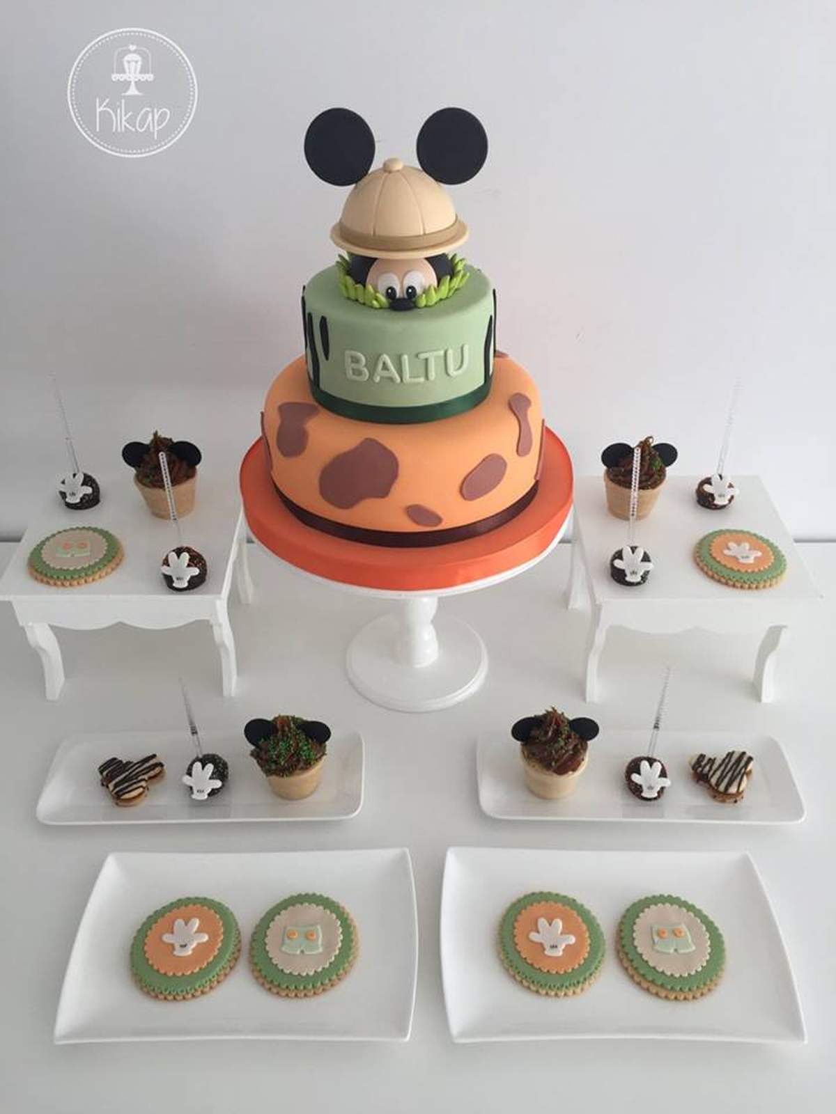 Cumple y Bautismo de Baltazar!  - Mickey Safari