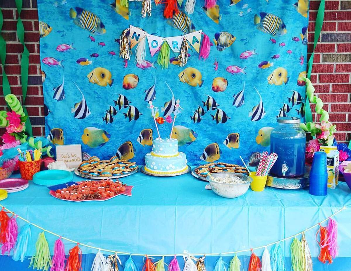 Nora Blue's Mermaid Party! - Mermaids
