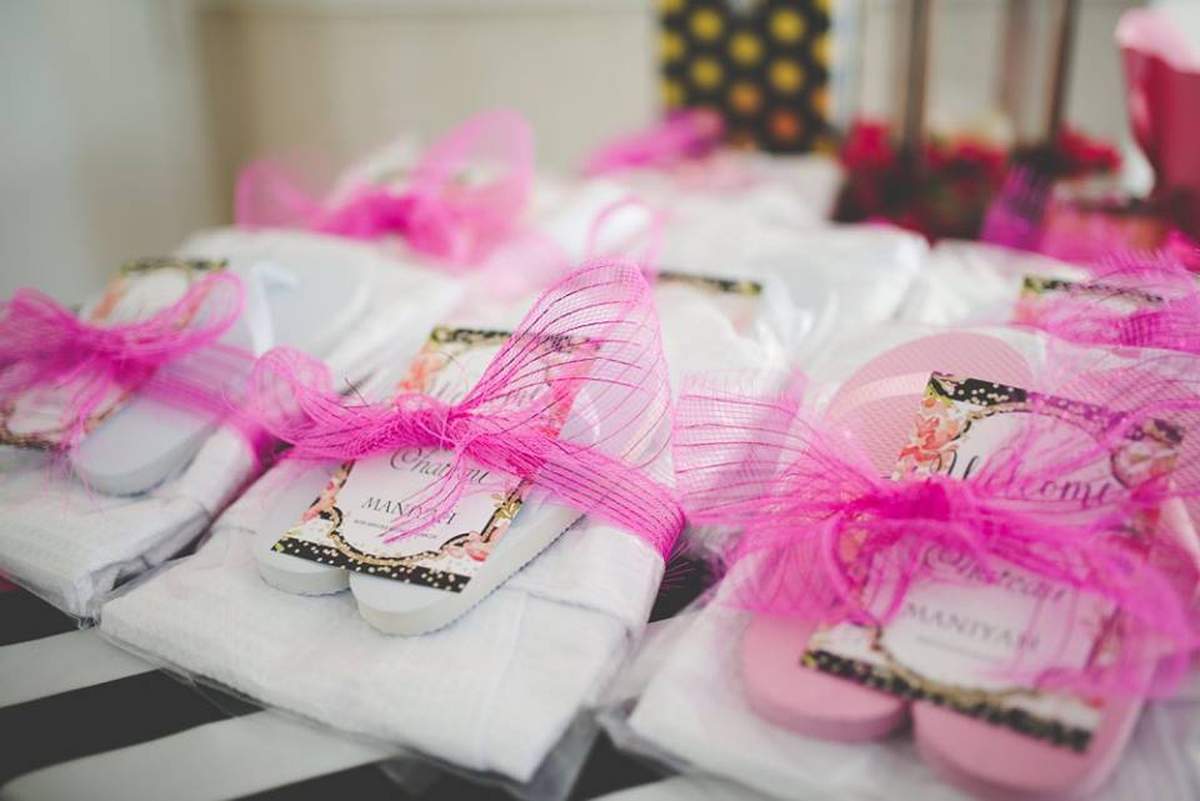 Welcome To Chateau Maniyah - Kate Spade