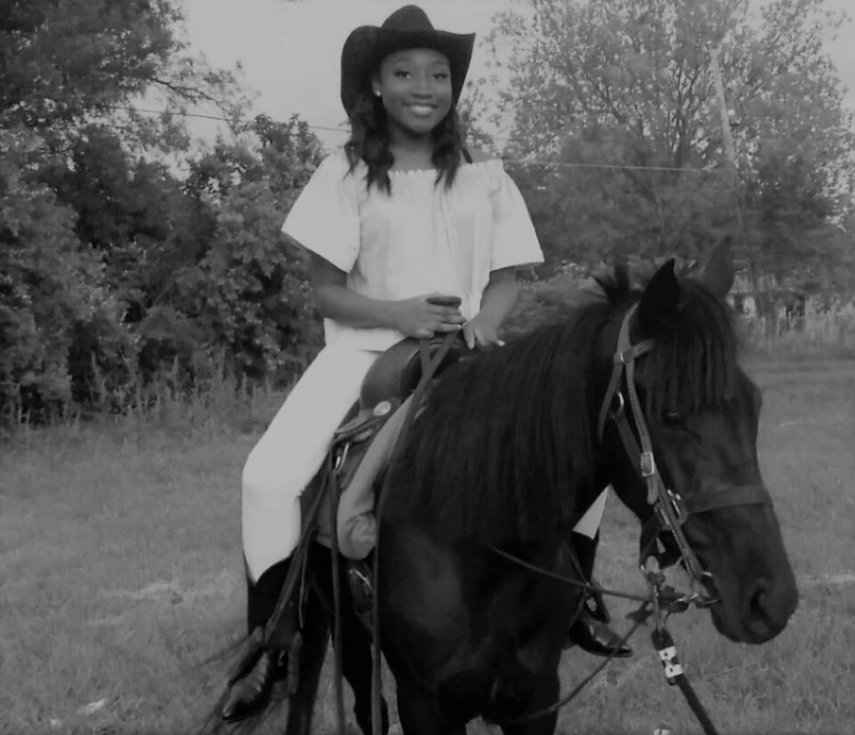 Tat's Graduation Party - Western