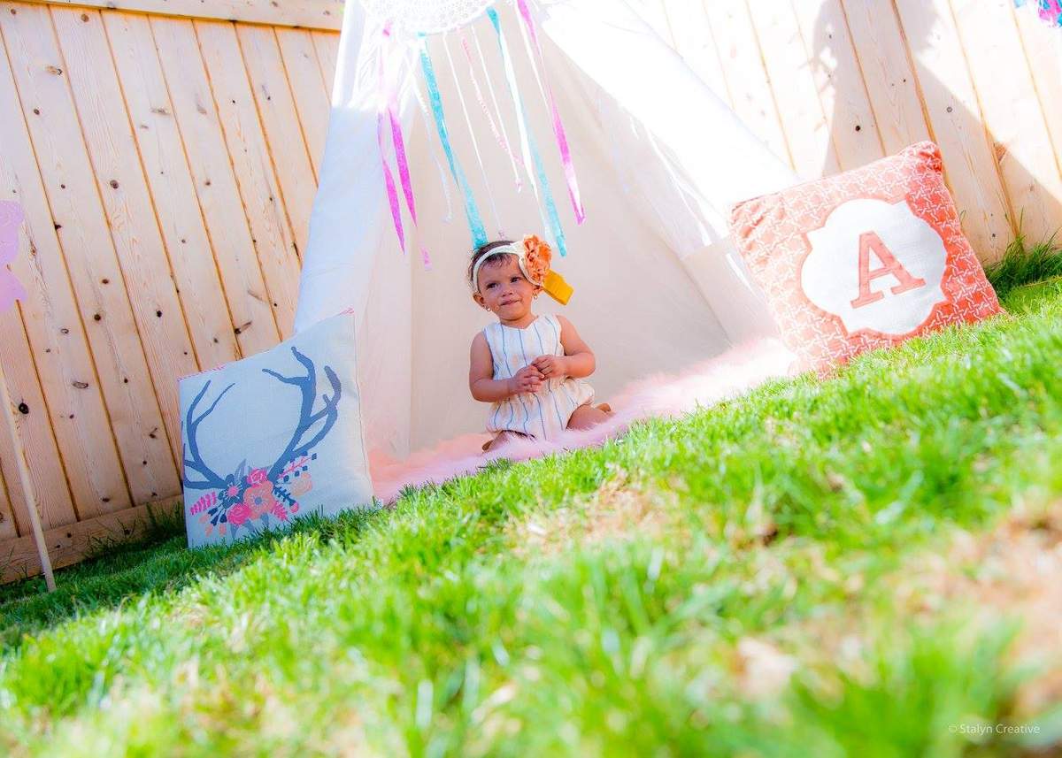 Abigail Boho 1st Birthday - Boho Chic