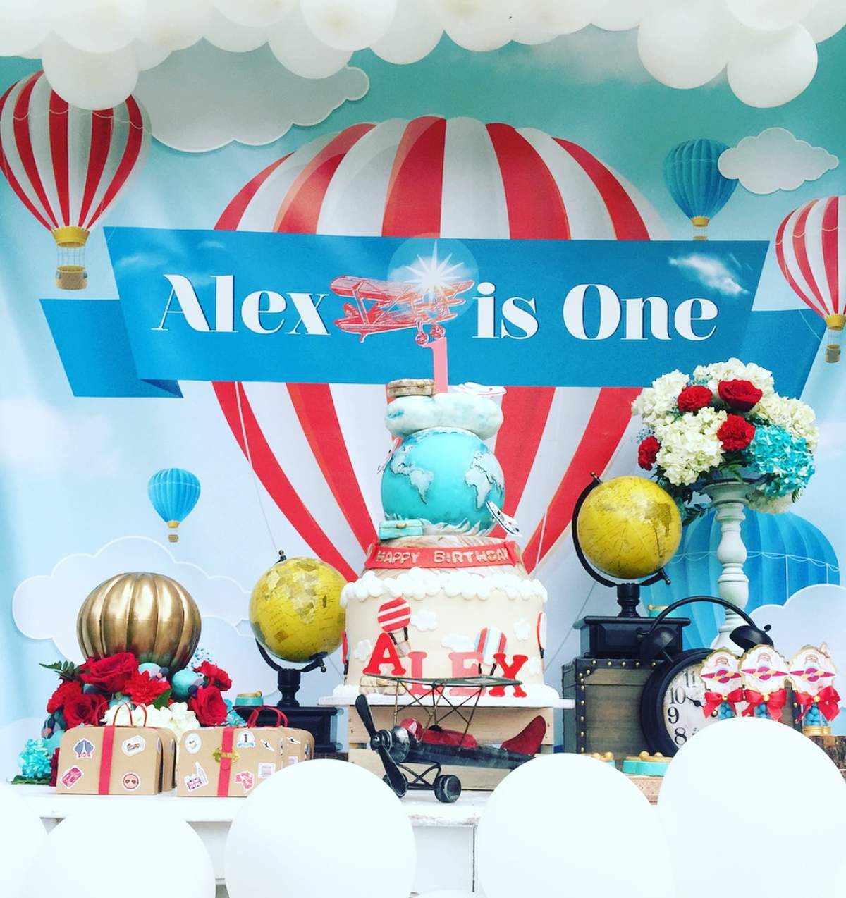 Up up!! Alex is One - Hot Air Balloon/ Airplane 